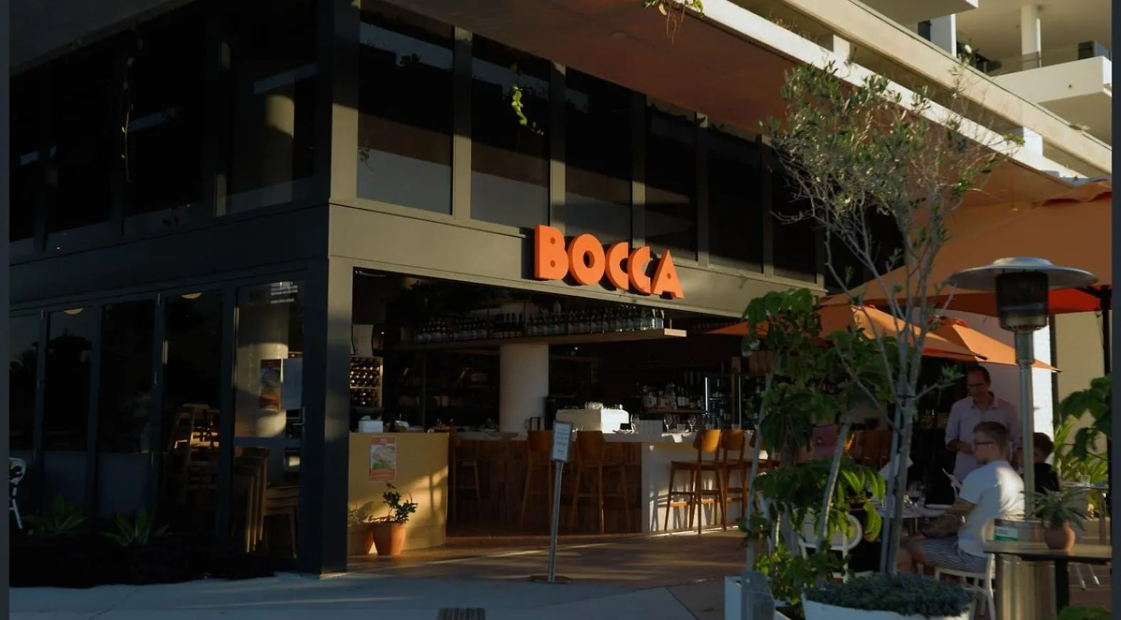 Azzure Escape Apartment Kawana Waters