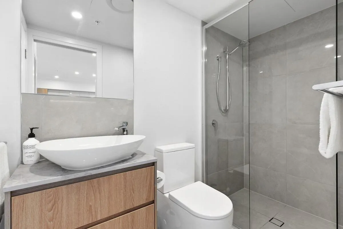 Azzure Escape Apartment Kawana Waters